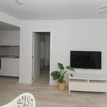 Apartamen5o Mara6illoso Con Bistas Al Mar Voramar Apartment